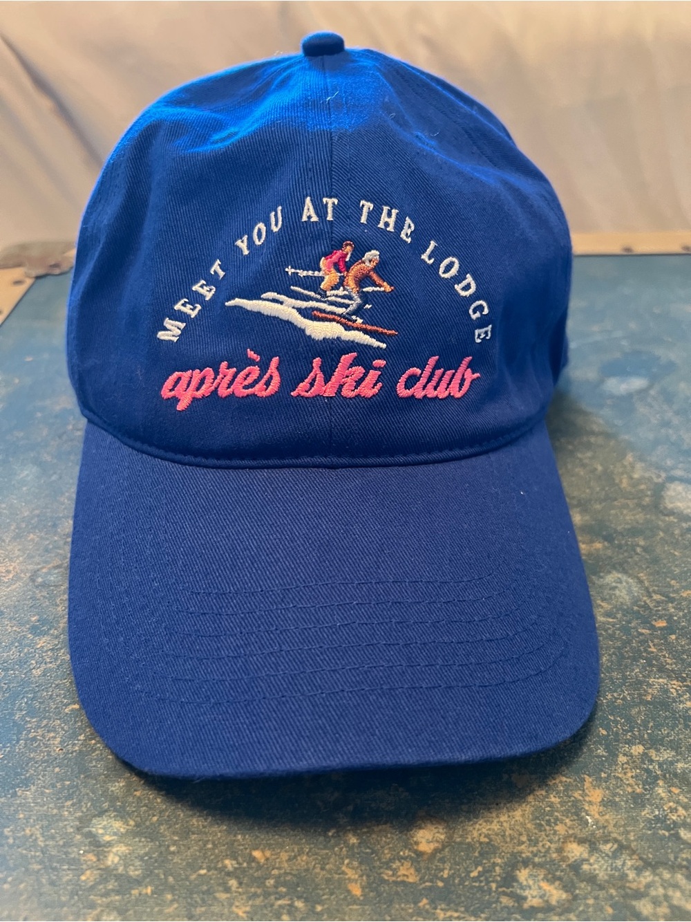 Apres Ski Club Hat Blue Embroidered Ski Lodge Baseball Cap Adjustable Dad Hat